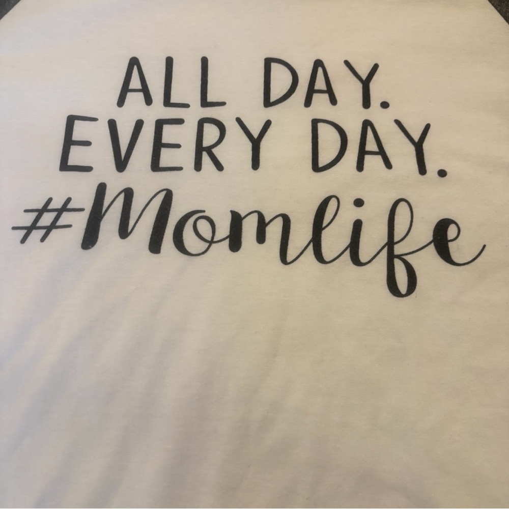 Mom Life Graphic Tee XL